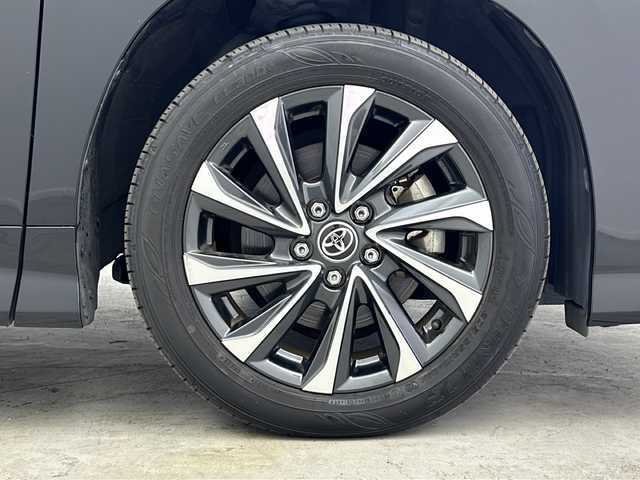 トヨタ ヴォクシー S－Z 大阪府 2022(令4)年 3.2万km アティチュードブラックマイカ 純正10.5インチディスプレイオーディオ(ナビ有)/【フルセグTV/Bluetooth/HDMI/CD/DVD】/純正14インチ後席モニター/快適利便パッケージ/パワーバックドア/後席オットマン/ハンズフリーデュアルパワースライドドア/ステアリングヒーター/nanoe/両側パワースライドドア/トヨタセーフティセンス/プリクラッシュセーフティ/パーキングサポートブレーキ/レーダークルーズコントロール/レーンキープアシスト/オートマチックハイビーム/前後コーナーセンサー/バックカメラ/ハーフレザーシート/前後シートヒーター/ステアリングヒーター/LEDヘッドライト/スマートキー