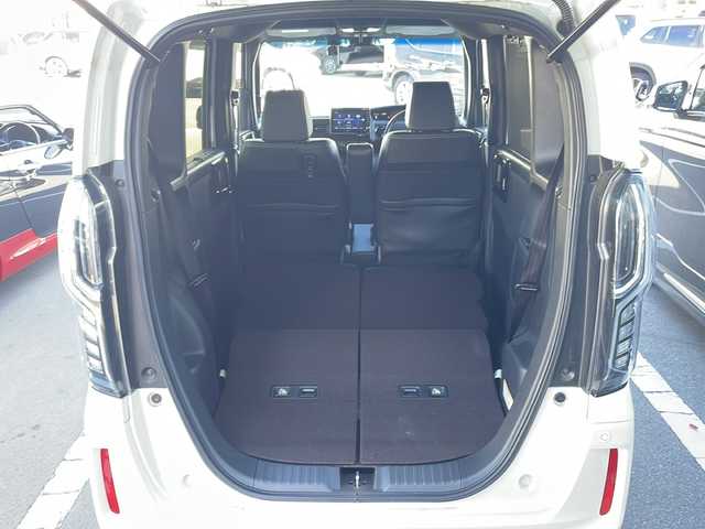 ホンダ Ｎ ＢＯＸ カスタム G L ターボ ホンダセンシング 長野県 2017(平29)年 4.4万km プレミアムホワイトパールⅡ 禁煙車/ターボ過給機/純正8インチナビ【VXU-185NBi】/(FM/AM/Bluetooth/フルセグTV/CD/DVD)/ホンダセンシング/・衝突被害軽減システム/・レーンキープアシスト/・標識認識機能/・クルーズコントロール/前方ドライブレコーダー【COMTEC　HDR-352GH】/両側電動スライドドア/バックカメラ/ETC/パドルシフト/純正アルミホイール/後方コーナーセンサー/LEDヘッドライト/ハーフレザーシート/ドアバイザー/フォグランプ/オートライト/プッシュスタート/スマートキー/パワーステアリング/パワーウインドウ