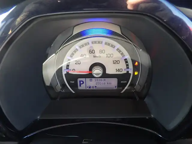 スズキ ハスラー Jスタイル Ⅲ 千葉県 2018(平30)年 2.4万km フェニックスレッドパール/スチールシルバー2トーン スズキセーフティサポート/アイドリングストップ/社外メモリーナビ/地デジTV/【DVD/CD再生機能　Bluetooth接続】/全方位モニター/ドライブレコーダー（前後撮影）/ハーフレザーシート/前席シートヒーター/革巻きステアリング/HIDヘッドライト/フォグライト/ウインカーミラー/純正15インチアルミホイル/スマートキー