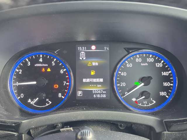 日産 エルグランド 250ハイウェイスター プレミアム 新潟県 2020(令2)年 5.5万km 黒 純正ナビ/(Bluetooth/AM/FM/CD/DVD)/フルセグTV/フリップダウンモニター/オットマン/黒革シート/両側パワースライドドア/レーダークルーズコントロール/アラウンドビューモニター/バックカメラ/フリップダウンモニター/純正18インチアルミホイール付サマータイヤ/シートヒーター(前席)/パワーシート(前席)/ETC/ステアリングスイッチ/プッシュスタート/カラーコード(GAT)