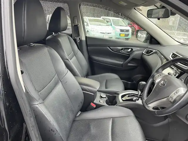 日産 エクストレイル ハイブリッド 20X エマージェンシーブレーキ 山形県 2016(平28)年 7.9万km ダイヤモンドブラック ４WD/衝突被害軽減システム/純正SDナビ/　　【CD　DVD　BT　フルセグ　USB　AUX】/アラウンドビューモニター/電動リアゲート/クルーズコントロール/LEDオートライト/シートヒーター/純正17インチアルミホイール/コーナーセンサー/アイドリングストップ/ステアリングスイッチ/電動格納ウィンカーミラー/フォグランプ/スマートキー×２/ETC