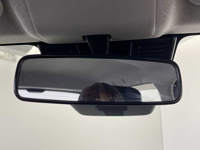 ダイハツ ミラ イース L SAⅢ 群馬県 2018(平30)年 2.1万km ブライトシルバーメタリック 衝突軽減システム　前後コーナーセンサー　横滑り防止装置　アイドリングストップ　ヘッドライトレベライザー　リモコンキー　マニュアルエアコン　パワーウィンドウ　オーディオレス車　純正フロアマット　