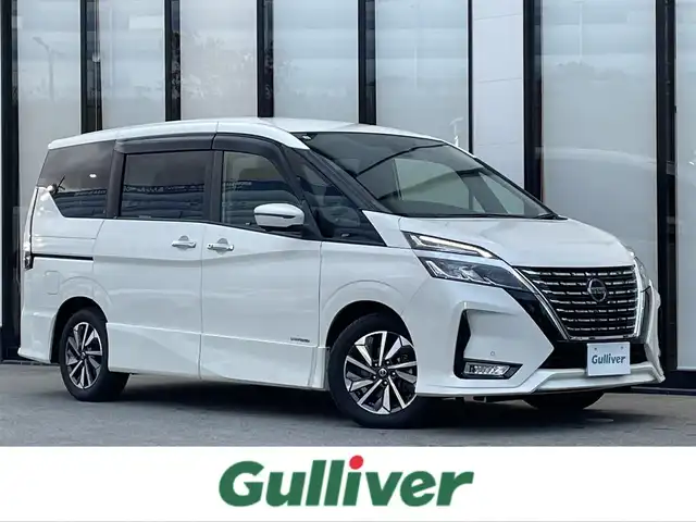 日産 セレナ ハイウェイスター V 大阪府 2021(令3)年 5.1万km ブリリアントホワイトパール 純正１０インチナビ　後席モニター　アラウンドビューモニター　プロパイロット　デジタルインナーミラー　両側パワースライドドア　ＢＳＭ　ドライブレコーダー　純正アルミホイール　８人乗り　ＥＴＣ　ＬＥＤ