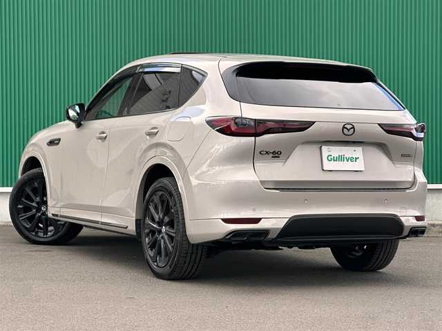 マツダ ＣＸ－６０ XD HV エクスクルーシブスポーツ 宮城県 2022(令4)年 6.7万km プラチナクォーツメタリック 4WD/パノラマサンルーフ/BOSEサウンド/360°ビューモニター/マツダ・レーダー・クルーズ・コントロール/スマート・ブレーキ・サポート/車線逸脱警報システム/レーンキープアシストシステム/ブラインドスポットモニタリング/前側方接近車両検知/後側方接近車両検知/降車時警告/AT誤発進抑制制御（前進時/後退時）/緊急時車線維持支援/パーキングセンサー/12.3インチセンターディスプレイ/純正TV/ナビ/Bluetooth/デジタルインナーミラー（アルパイン製）/ドライブレコーダー/ETC/ワイヤレス充電/電動リアゲート/レザーシート/運転席・助手席パワーシート/運転席・助手席シートヒーター/ベンチレーション/ステアリングヒーター/パドルシフト/電動パーキングブレーキ/オートブレーキホールド/アダプティブLEDヘッドライト/純正20インチアルミホイール/フロアマット/ドアバイザー/トノカバー