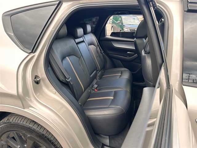 マツダ ＣＸ－６０ XD HV エクスクルーシブスポーツ 宮城県 2022(令4)年 6.7万km プラチナクォーツメタリック 4WD/パノラマサンルーフ/BOSEサウンド/360°ビューモニター/マツダ・レーダー・クルーズ・コントロール/スマート・ブレーキ・サポート/車線逸脱警報システム/レーンキープアシストシステム/ブラインドスポットモニタリング/前側方接近車両検知/後側方接近車両検知/降車時警告/AT誤発進抑制制御（前進時/後退時）/緊急時車線維持支援/パーキングセンサー/12.3インチセンターディスプレイ/純正TV/ナビ/Bluetooth/デジタルインナーミラー（アルパイン製）/ドライブレコーダー/ETC/ワイヤレス充電/電動リアゲート/レザーシート/運転席・助手席パワーシート/運転席・助手席シートヒーター/ベンチレーション/ステアリングヒーター/パドルシフト/電動パーキングブレーキ/オートブレーキホールド/アダプティブLEDヘッドライト/純正20インチアルミホイール/フロアマット/ドアバイザー/トノカバー