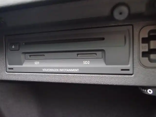 フォルクスワーゲン パサート TDI エレガンスライン 埼玉県 2019(平31)年 3.3万km 黒 ブラックハーフレザーシート /アダプティブクルーズコントロール /CarPlay/Android Auto /パークセンサ /バックカメラ /Discover Pro /ビルトインETC /ドラレコ /フルセグTV /前席シートヒーター