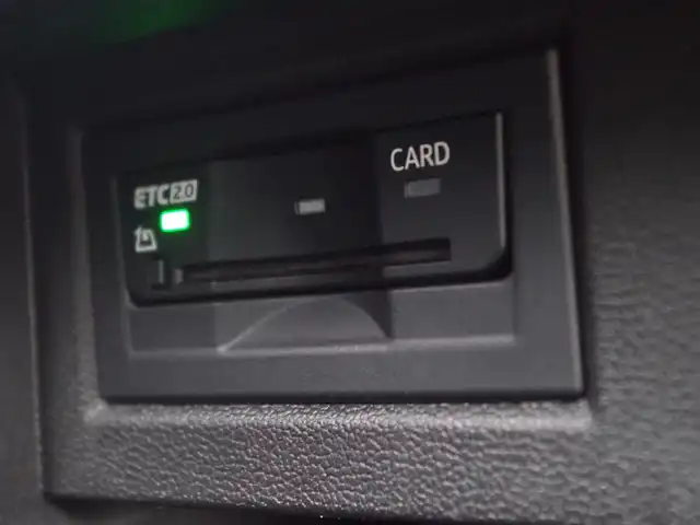 フォルクスワーゲン パサート TDI エレガンスライン 埼玉県 2019(平31)年 3.3万km 黒 ブラックハーフレザーシート /アダプティブクルーズコントロール /CarPlay/Android Auto /パークセンサ /バックカメラ /Discover Pro /ビルトインETC /ドラレコ /フルセグTV /前席シートヒーター