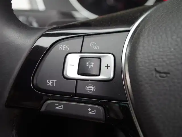 フォルクスワーゲン パサート TDI エレガンスライン 埼玉県 2019(平31)年 3.3万km 黒 ブラックハーフレザーシート /アダプティブクルーズコントロール /CarPlay/Android Auto /パークセンサ /バックカメラ /Discover Pro /ビルトインETC /ドラレコ /フルセグTV /前席シートヒーター