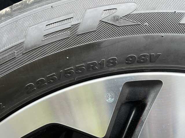 スバル フォレスター ハイブリッド アドバンス 青森県 2022(令4)年 4.9万km クリスタルブラックシリカ 4WD/ワンオーナー/純正メーカーナビ・フルセグTV/CD・DVD・Bluetooth/フロント・サイド・バックカメラ/OPサンルーフ/合皮コンビシート/前席パワーシート/前後席シートヒーター/ステアリングヒーター/OPパワーバックドア/OPスマートリアビューミラー/OPアイサイトセーフティプラス（視界拡張）/プリクラッシュブレーキ/追従クルーズコントロール/レーンキープアシスト/リアビークルディテクション/アダプティブドライビングビーム/パドルシフト/前後ドライブレコーダー/ビルトインETC/LEDヘッドライト/LEDフォグランプ/純正18インチアルミ