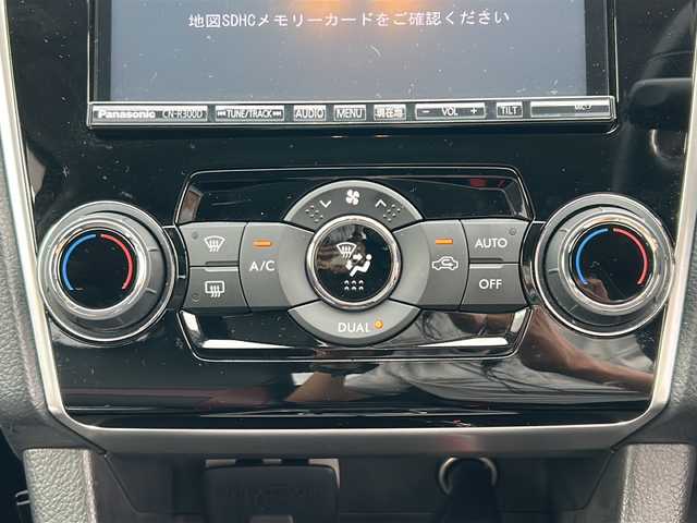 スバル レヴォーグ 1．6GT アイサイト 山形県 2014(平26)年 8.1万km アイスシルバーメタリック 4WD/衝突被害軽減システム/純正ナビ/（Bluetooth/CD/DVD)/レーダークルーズコントロール/電動パーキングブレーキ/アイサイト/ステアリングスイッチ/DN席パワーシート/パドルシフト/フォグランプ/ヒルコントロールアシスト/電動格納ミラー/ウィンカーミラー/ビルトインETC/革ステアリング/革調シートカバー/スペアキー/スマートキー