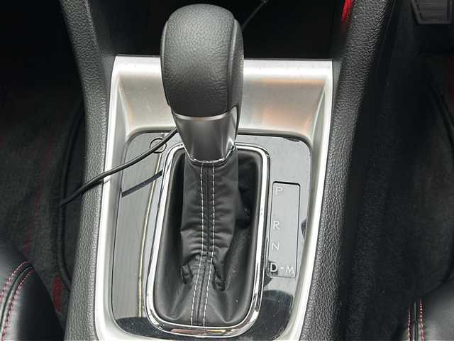 スバル レヴォーグ 1．6GT アイサイト 山形県 2014(平26)年 8.1万km アイスシルバーメタリック 4WD/衝突被害軽減システム/純正ナビ/（Bluetooth/CD/DVD)/レーダークルーズコントロール/電動パーキングブレーキ/アイサイト/ステアリングスイッチ/DN席パワーシート/パドルシフト/フォグランプ/ヒルコントロールアシスト/電動格納ミラー/ウィンカーミラー/ビルトインETC/革ステアリング/革調シートカバー/スペアキー/スマートキー