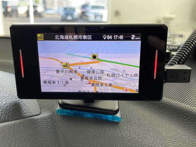 三菱 エクリプス クロス ＰＨＥＶ P 道央・札幌 2021(令3)年 3.1万km ホワイトダイヤモンド ・４WD/PHEV/・電動パノラマサンルーフ/・スポイラーパッケージOP/・スタイリングパッケージOP/・衝突被害軽減ブレーキシステム/・レーダークルーズコントロール/・オートマチックハイビーム[AHB]/・純正ディスプレイオーディオ/・Bluetooth.APPS.フルセグ/・全方位カメラ/バックカメラ/・レザーシート/パワーシート/・全席シートヒーター/・AC100V1500W/・コーナーセンサー/・パドルシフト/ステアリングヒーター/・充電コード