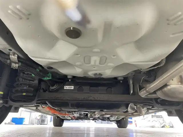 トヨタ カローラ フィールダー ハイブリッドEX 滋賀県 2019(令1)年 3.9万km スーパーホワイトⅡ 社外ナビ/バックカメラ/AM/FM/Bluetooth/フルセグTV/ドラレコ/ETC/トヨタセーフティセンス/-プリクラッシュセーフティ/-レーンディパーチャーアラート/-オートマチックハイビーム/プッシュスタート/スマートキー/コーナーセンサー