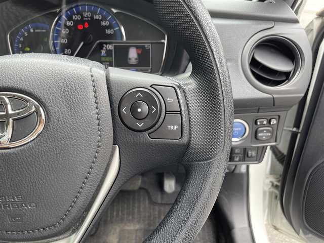 トヨタ カローラ フィールダー ハイブリッドEX 滋賀県 2019(令1)年 3.9万km スーパーホワイトⅡ 社外ナビ/バックカメラ/AM/FM/Bluetooth/フルセグTV/ドラレコ/ETC/トヨタセーフティセンス/-プリクラッシュセーフティ/-レーンディパーチャーアラート/-オートマチックハイビーム/プッシュスタート/スマートキー/コーナーセンサー
