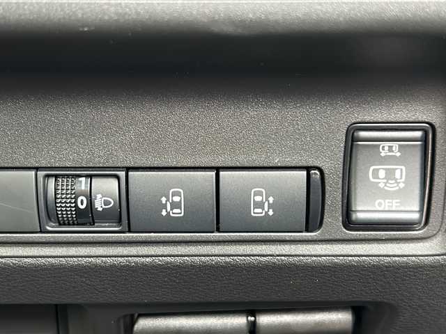 日産 セレナ ハイウェイスター V Vセレクション 茨城県 2024(令6)年 1.4万km プリズムホワイト プロパイロット/純正9インチメーカーナビ/AM/FM/BT/HDMI/アラウンドビューモニター/バックカメラ/前後コーナーセンサー/横滑り防止装置/衝突被害軽減システム/盗難防止装置/レーンキープアシスト/両側パワースライドドア/LEDオートライト/追従機能付きクルーズコントロール/パドルシフト/ステアリングリモコン/パドルシフト/アイドリングストップ/USBポート/スマートキー/プッシュスタート/ETC/禁煙車