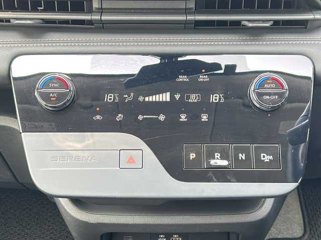 日産 セレナ ハイウェイスター V Vセレクション 茨城県 2024(令6)年 1.4万km プリズムホワイト プロパイロット/純正9インチメーカーナビ/AM/FM/BT/HDMI/アラウンドビューモニター/バックカメラ/前後コーナーセンサー/横滑り防止装置/衝突被害軽減システム/盗難防止装置/レーンキープアシスト/両側パワースライドドア/LEDオートライト/追従機能付きクルーズコントロール/パドルシフト/ステアリングリモコン/パドルシフト/アイドリングストップ/USBポート/スマートキー/プッシュスタート/ETC/禁煙車