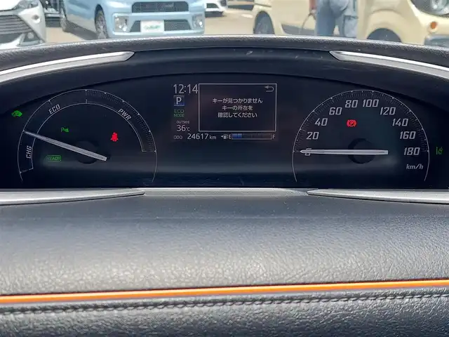 トヨタ シエンタ ハイブリッド ファンベースG 東京都 2019(平31)年 2.5万km ブラックマイカ/センシュアルレッドマイカ パノラミックビューモニター/純正ナビ〈NSCN-W68〉　/・Bluetooth/・フルセグTV/・CD/DVD/バックカメラ/ビルトインETC/ハーフレザーシート/シートヒーター/ステアリングヒーター/両側パワースライドドア/純正15インチアルミホイール/LEDヘッドライト/プリクラッシュセーフティ/レーンディパーチャーアラート/クルーズコントロール/オートハイビーム/スマートキー