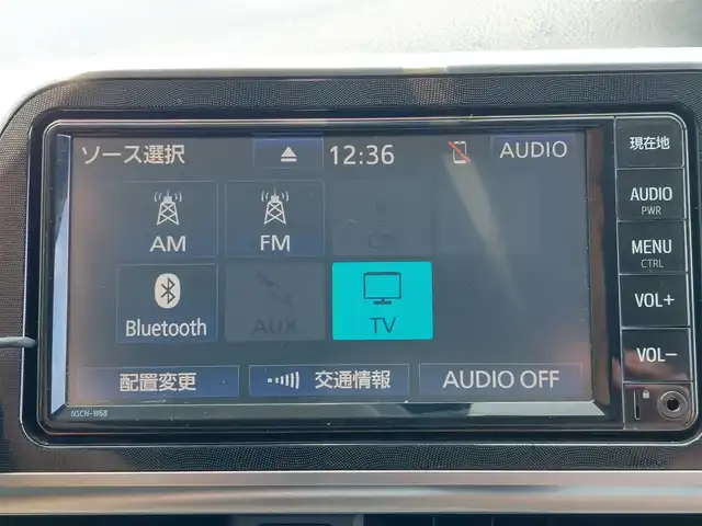 トヨタ シエンタ ハイブリッド ファンベースG 東京都 2019(平31)年 2.5万km ブラックマイカ/センシュアルレッドマイカ パノラミックビューモニター/純正ナビ〈NSCN-W68〉　/・Bluetooth/・フルセグTV/・CD/DVD/バックカメラ/ビルトインETC/ハーフレザーシート/シートヒーター/ステアリングヒーター/両側パワースライドドア/純正15インチアルミホイール/LEDヘッドライト/プリクラッシュセーフティ/レーンディパーチャーアラート/クルーズコントロール/オートハイビーム/スマートキー