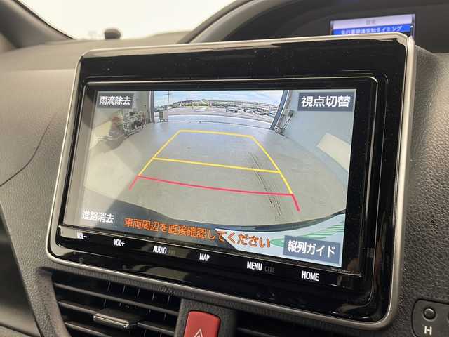 トヨタ ヴォクシー ハイブリッド ZS 煌Ⅲ 愛知県 2021(令3)年 5.2万km ブラッキッシュアゲハガラスフレーク 衝突被害軽減ブレーキ/純正9インチSDナビ（あり）/両側パワースライドドア/クルーズコントロール/シートヒーター/CD DVD/Bluetooth/バックカメラ/コーナーセンサー/純正アルミホイール/ETC2.0/LEDヘッドライト/リアオートエアコン/レーンキープアシスト/オートマチックハイビーム/ドライブレコーダー/ステアリングスイッチ/スマートキー/プッシュスタート