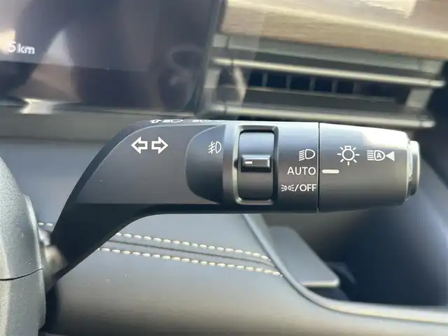 日産 セレナ e－パワー ハイウェイスター V 和歌山県 2025(令7)年 0.1千km プリズムホワイト 純正12.3インチナビ/全方位カメラ/フルセグTV/BT/HDMI/衝突被害軽減ブレーキ/レーンキープアシスト/レーダークルーズコントロール/前後コーナーセンサー/オートライト/ブラインドスポットモニター/レーンキープアシスト/ビルトインETC2.0/前後ドラレコ/両側パワスラ/ハンズフリーオートスライド/置くだけ充電器/デジタルインナーミラー/LEDヘッドライト/フォグランプ/ステアリングリモコン/オートホールド