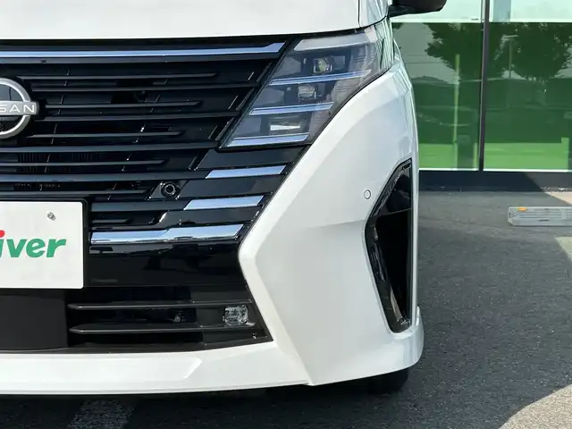 日産 セレナ e－パワー ハイウェイスター V 和歌山県 2025(令7)年 0.1千km プリズムホワイト 純正12.3インチナビ/全方位カメラ/フルセグTV/BT/HDMI/衝突被害軽減ブレーキ/レーンキープアシスト/レーダークルーズコントロール/前後コーナーセンサー/オートライト/ブラインドスポットモニター/レーンキープアシスト/ビルトインETC2.0/前後ドラレコ/両側パワスラ/ハンズフリーオートスライド/置くだけ充電器/デジタルインナーミラー/LEDヘッドライト/フォグランプ/ステアリングリモコン/オートホールド