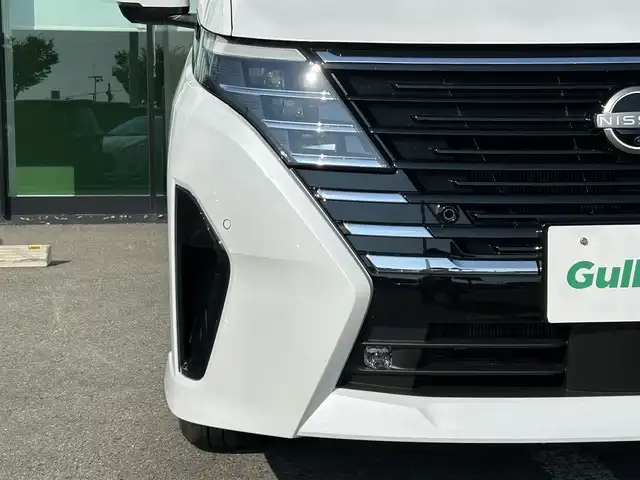 日産 セレナ e－パワー ハイウェイスター V 和歌山県 2025(令7)年 0.1千km プリズムホワイト 純正12.3インチナビ/全方位カメラ/フルセグTV/BT/HDMI/衝突被害軽減ブレーキ/レーンキープアシスト/レーダークルーズコントロール/前後コーナーセンサー/オートライト/ブラインドスポットモニター/レーンキープアシスト/ビルトインETC2.0/前後ドラレコ/両側パワスラ/ハンズフリーオートスライド/置くだけ充電器/デジタルインナーミラー/LEDヘッドライト/フォグランプ/ステアリングリモコン/オートホールド