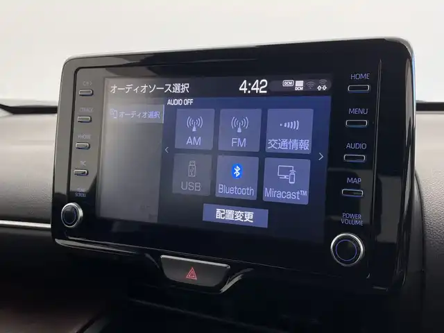トヨタ ヤリスクロス ハイブリッド Z 新潟県 2021(令3)年 5.5万km ホワイトパールクリスタルシャイン メーカー純正ディスプレイオーディオ/ナビキット/(Fm.AM.Bluetooth.ミラキャスト)/バックカメラ/トヨタセーフティセンス/・プリクラッシュセーフティ/・レーンキープアシスト/・レーダークルーズコントロール/・オートマチックハイビーム/革巻きステアリング/ステアリングリモコン/LEDオートライト/電動格納ウィンカーミラー/前後ドライブレコーダー/電子制御パーキングブレーキ/ブレーキホールド/プッシュスタート/スマートキー×2/純正フロアマット