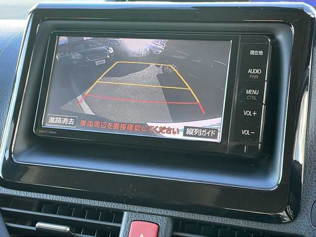 トヨタ エスクァイア Xi 青森県 2016(平28)年 14.2万km ブラック 4WD/寒冷地仕様/純正SDナビ・フルセグTV/CD・DVD・Bluetooth・SD/バックカメラ/OP両側パワースライドドア/セーフティセンスC/プリクラッシュセーフティ/レーンディパーチャーアラート/オートマチックハイビーム/リアオートエアコン/ワイパーデアイサー/純正ビルトインETC/LEDヘッドライト/フォグライト/社外15インチアルミホイール/スマートキー/OPプッシュスタート