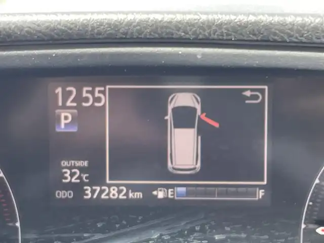 トヨタ シエンタ G クエロ 東京都 2017(平29)年 3.8万km ホワイトパールクリスタルシャイン ワンオーナー/トヨタセーフティセンスC /・プリクラッシュセーフティ/・レーンディパーチャーアラート/・オートマチックハイビーム/プッシュスタート/アイドリングストップ/純正ナビ/フルセグTV/バックカメラ/ETC/両側パワースライドドア/ハーフレザーシート/純正フロアマット/LEDヘッドライト/ドアバイザー/15インチ社外アルミホイール/スマートキー
