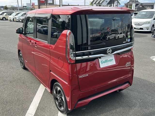 日産 ルークス HWS X プロパイロットED 岐阜県 2021(令3)年 2.7万km スパークリングレッドM 登録時走行距離26924km/純正SDナビ/アラウンドビューモニター（全方位カメラ）/フルセグテレビ・Bluetooth・CD・DVD・USB/両側パワースライドドア/プロパイロット/ドライブレコーダー/ETC/レーダークルーズコントロール/コーナーセンサー/オートライト/LEDヘッドライト/プッシュスタート/スマートキー/純正14インチアルミホイール/保証書