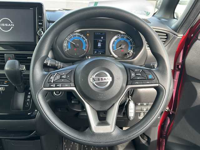 日産 ルークス HWS X プロパイロットED 岐阜県 2021(令3)年 2.7万km スパークリングレッドM 登録時走行距離26924km/純正SDナビ/アラウンドビューモニター（全方位カメラ）/フルセグテレビ・Bluetooth・CD・DVD・USB/両側パワースライドドア/プロパイロット/ドライブレコーダー/ETC/レーダークルーズコントロール/コーナーセンサー/オートライト/LEDヘッドライト/プッシュスタート/スマートキー/純正14インチアルミホイール/保証書