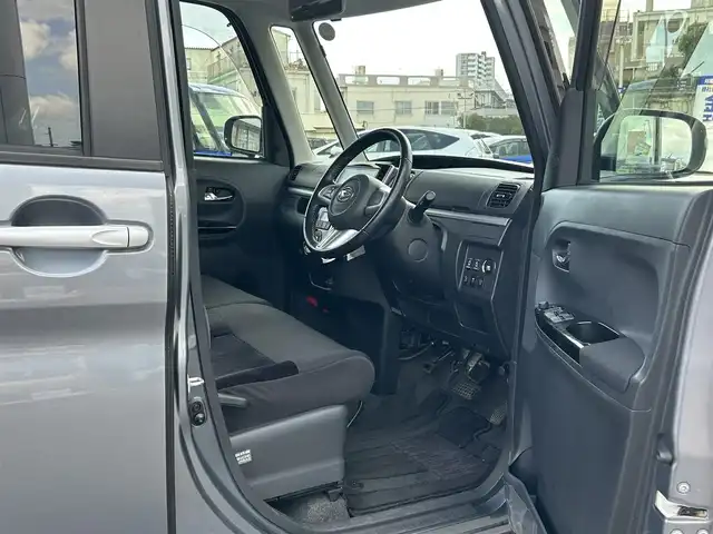 ダイハツ タント カスタム RS スマートセレ SA 沖縄県 2014(平26)年 4万km タングステングレーM (株)IDOMが運営する【じしゃロンコザ店】の自社ローン専用車両になりますこちらは現金またはオートローンご利用時の価格です。自社ローンご希望の方は別途その旨お申付け下さい/・本土仕入/・純正ナビ/・TV/・DVD再生/・バックカメラ/・ETC/・両側パワースライドドア/・スマートキー/・プッシュスタート/・純正フロアマット/・純正アルミホイール/・オートライト