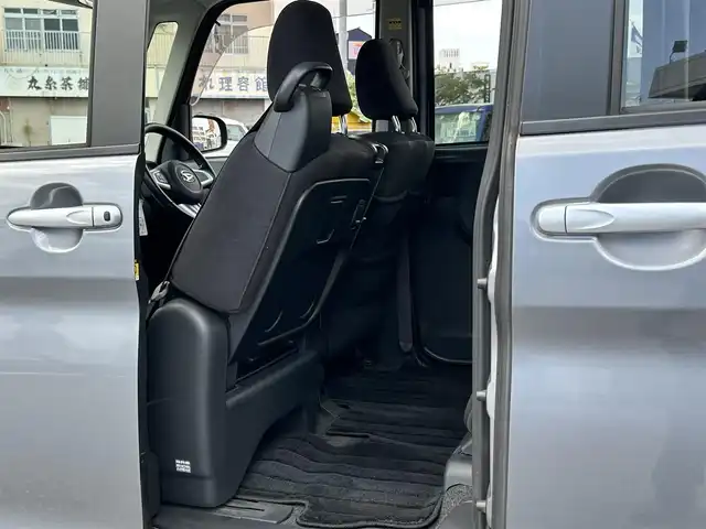 ダイハツ タント カスタム RS スマートセレ SA 沖縄県 2014(平26)年 4万km タングステングレーM (株)IDOMが運営する【じしゃロンコザ店】の自社ローン専用車両になりますこちらは現金またはオートローンご利用時の価格です。自社ローンご希望の方は別途その旨お申付け下さい/・本土仕入/・純正ナビ/・TV/・DVD再生/・バックカメラ/・ETC/・両側パワースライドドア/・スマートキー/・プッシュスタート/・純正フロアマット/・純正アルミホイール/・オートライト