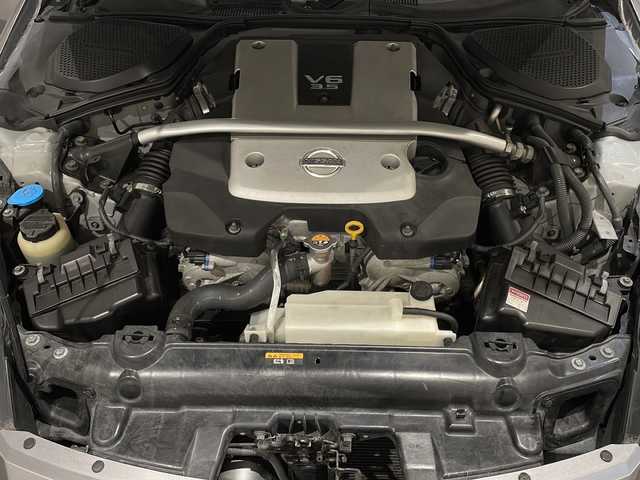 日産 フェアレディ Ｚ バージョンT 新潟県 2007(平19)年 13.4万km ブレードシルバー 純正ナビ/ＥＴＣ/ドライブレコーダー/リモコンキー/純正AW/HIDヘッドライト/黒革シート/パワーシート/シートヒーター/MTモード