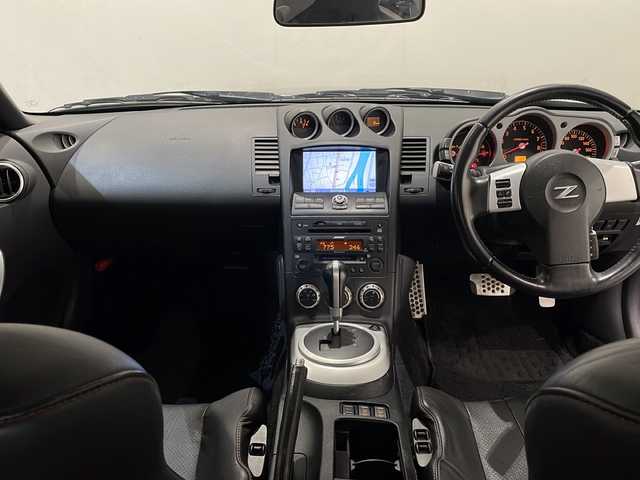 日産 フェアレディ Ｚ バージョンT 新潟県 2007(平19)年 13.4万km ブレードシルバー 純正ナビ/ＥＴＣ/ドライブレコーダー/リモコンキー/純正AW/HIDヘッドライト/黒革シート/パワーシート/シートヒーター/MTモード