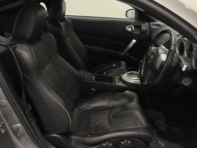 日産 フェアレディ Ｚ バージョンT 新潟県 2007(平19)年 13.4万km ブレードシルバー 純正ナビ/ＥＴＣ/ドライブレコーダー/リモコンキー/純正AW/HIDヘッドライト/黒革シート/パワーシート/シートヒーター/MTモード