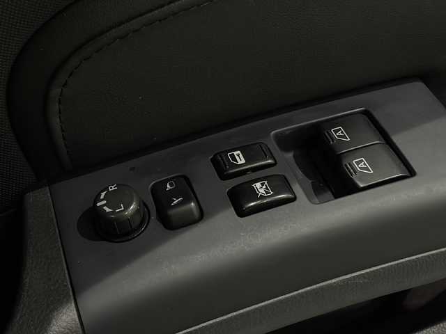 日産 フェアレディ Ｚ バージョンT 新潟県 2007(平19)年 13.4万km ブレードシルバー 純正ナビ/ＥＴＣ/ドライブレコーダー/リモコンキー/純正AW/HIDヘッドライト/黒革シート/パワーシート/シートヒーター/MTモード