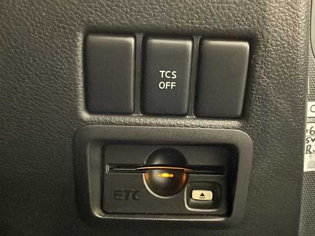 日産 フェアレディ Ｚ バージョンT 新潟県 2007(平19)年 13.4万km ブレードシルバー 純正ナビ/ＥＴＣ/ドライブレコーダー/リモコンキー/純正AW/HIDヘッドライト/黒革シート/パワーシート/シートヒーター/MTモード