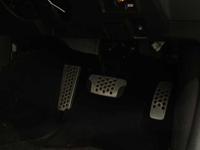 日産 フェアレディ Ｚ バージョンT 新潟県 2007(平19)年 13.4万km ブレードシルバー 純正ナビ/ＥＴＣ/ドライブレコーダー/リモコンキー/純正AW/HIDヘッドライト/黒革シート/パワーシート/シートヒーター/MTモード