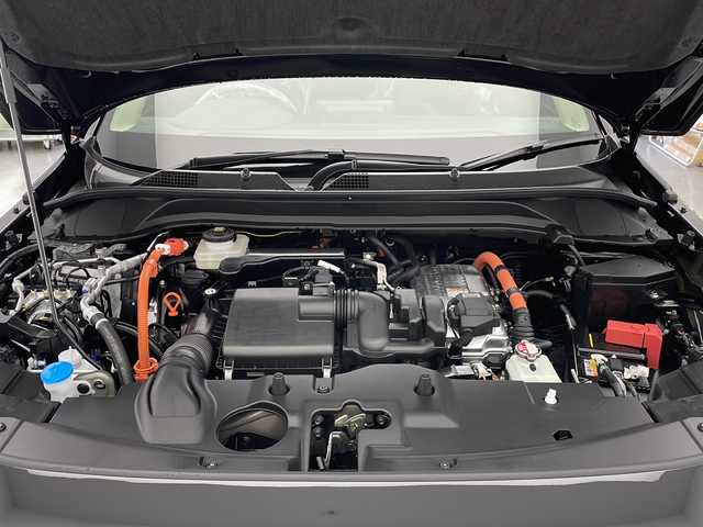 ホンダ ヴェゼル ハイブリッド e:HEV Z 長野県 2025(令7)年 0.1千km クリスタルブラックパール 登録済未使用車/純正メモリナビ/（フルセグTV＆Bluetooth＆USB＆AppleCarPlay＆AndroidAuto＆FM・AM）/バックカメラ/ホンダセンシング/・クルーズコントロール（追従あり）/・レーンキープアシスト/・衝突被害軽減システム/・踏み間違い衝突軽減ブレーキ/・BSM/・クリアランスソナー/ワイヤレス充電/ビルトインETC2.0/ダウンヒルアシストコントロール/ステアリングヒーター/ステアリングスイッチ/シートヒーター（前席）/LEDヘッドライト/オートマチックハイビーム/フォグランプ/スマートキー/スペアキー1本/保証書/取扱説明書