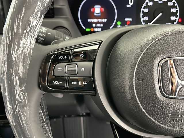 ホンダ ヴェゼル ハイブリッド e:HEV Z 長野県 2025(令7)年 0.1千km クリスタルブラックパール 登録済未使用車/純正メモリナビ/（フルセグTV＆Bluetooth＆USB＆AppleCarPlay＆AndroidAuto＆FM・AM）/バックカメラ/ホンダセンシング/・クルーズコントロール（追従あり）/・レーンキープアシスト/・衝突被害軽減システム/・踏み間違い衝突軽減ブレーキ/・BSM/・クリアランスソナー/ワイヤレス充電/ビルトインETC2.0/ダウンヒルアシストコントロール/ステアリングヒーター/ステアリングスイッチ/シートヒーター（前席）/LEDヘッドライト/オートマチックハイビーム/フォグランプ/スマートキー/スペアキー1本/保証書/取扱説明書