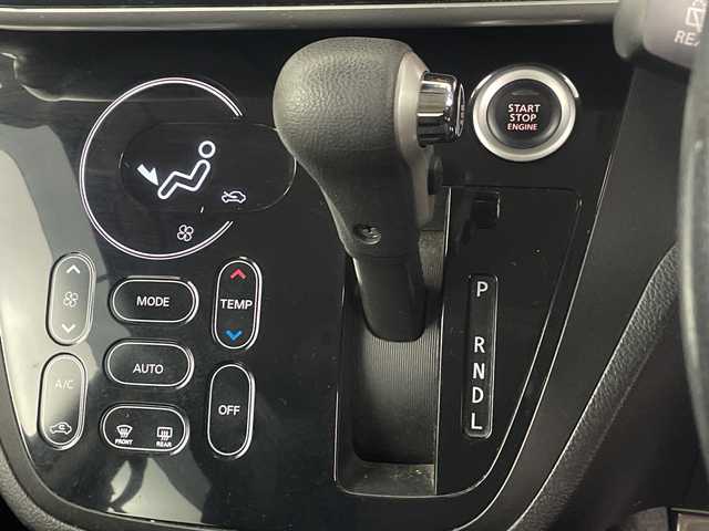 日産 デイズ ルークス ハイウェイスターX Gパッケージ 埼玉県 2018(平30)年 4.4万km スパークリングレッド/ブラック 純正ディスプレイオーディオ　/全方位カメラ　/ドライブレコーダー　/アイドリングストップ　/オートマチックハイビーム　/衝突軽減システム/両側電動スライドドア　/横滑り防止措置　/ウインカーミラー　/ドアバイザー/革巻きハンドル/プッシュスタート/スマートキー