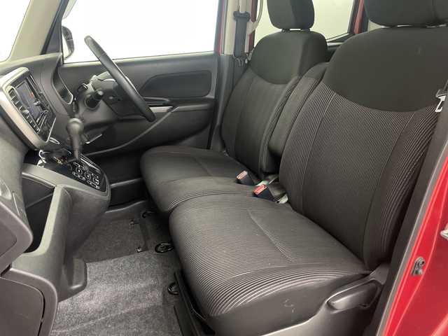 日産 デイズ ルークス ハイウェイスターX Gパッケージ 埼玉県 2018(平30)年 4.4万km スパークリングレッド/ブラック 純正ディスプレイオーディオ　/全方位カメラ　/ドライブレコーダー　/アイドリングストップ　/オートマチックハイビーム　/衝突軽減システム/両側電動スライドドア　/横滑り防止措置　/ウインカーミラー　/ドアバイザー/革巻きハンドル/プッシュスタート/スマートキー