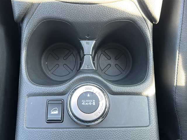 日産 エクストレイル ハイブリッド 20Xi エクストリーマーX 秋田県 2019(平31)年 7.4万km チタニウムカーキ 純正メモリナビ/純正BT、CD、DVD、TV/純正18インチAW/４WD/バックカメラ、全方位カメラ/コーナーセンサー/ドライブレコーダー/ETC/デジタルインナーミラー