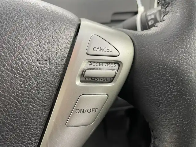 日産 セレナ ハイウェイS S HV Aセーフ 熊本県 2014(平26)年 6万km ダイヤモンドブラック 純正SDナビDTV/・CD/DVD/BT/SD/フルセグ/アラウンドビューカメラ/両側パワースライドドア/ETC/HIDライト/・フォグ/・オートライト/ウィンカードアミラー/クルーズコントロール/エマージェンシーブレーキ/マット/バイザー/インテリキー