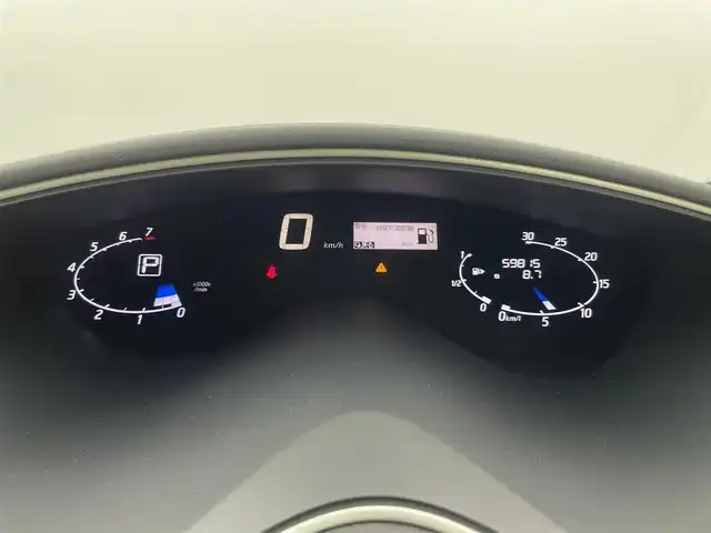 日産 セレナ ハイウェイS S HV Aセーフ 熊本県 2014(平26)年 6万km ダイヤモンドブラック 純正SDナビDTV/・CD/DVD/BT/SD/フルセグ/アラウンドビューカメラ/両側パワースライドドア/ETC/HIDライト/・フォグ/・オートライト/ウィンカードアミラー/クルーズコントロール/エマージェンシーブレーキ/マット/バイザー/インテリキー