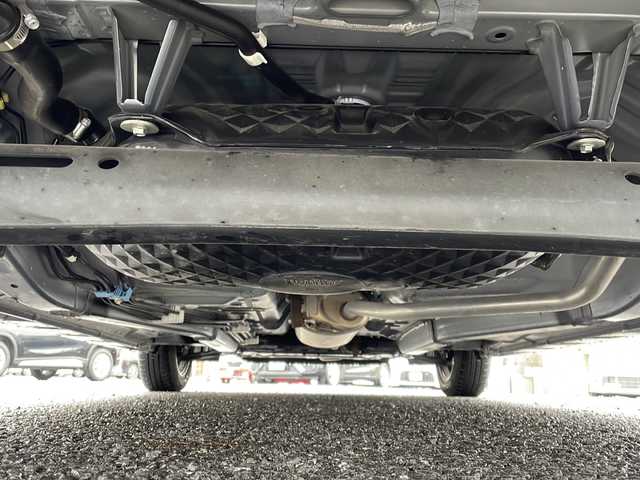 ダイハツ タント カスタム X 千葉県 2023(令5)年 1.7万km クロムグレーメタリック 純正ナビ/CD/DVD/HDMI/Bluetooth/フルセグＴＶ/バックモニター/前方ドライブレコーダー/両側パワースライドドア/前席シートヒーター/レーンキープコントロール/車線逸脱警報/衝突回避支援ブレーキ/先行車発信お知らせ/ふらつき警報/標識認識機能/オートハイビーム/ウィンカーミラー/前後コーナーセンサー/スマートキー/ハーフレザーシート/オートライト/純正アルミホイール/純正フロアマット