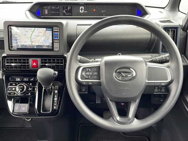 ダイハツ タント カスタム X 千葉県 2023(令5)年 1.7万km クロムグレーメタリック 純正ナビ/CD/DVD/HDMI/Bluetooth/フルセグＴＶ/バックモニター/前方ドライブレコーダー/両側パワースライドドア/前席シートヒーター/レーンキープコントロール/車線逸脱警報/衝突回避支援ブレーキ/先行車発信お知らせ/ふらつき警報/標識認識機能/オートハイビーム/ウィンカーミラー/前後コーナーセンサー/スマートキー/ハーフレザーシート/オートライト/純正アルミホイール/純正フロアマット