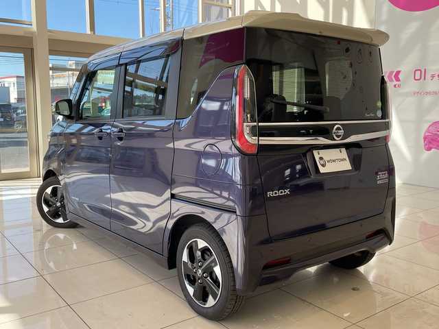 日産 ルークス HWS X プロパイロットED 埼玉県 2020(令2)年 2.1万km パープルⅡ エマージェンシーブレーキ /プロパイロット /純正9インチメモリナビ/　　CD/DVD/BT/フルセグ /アラウンドビューモニター /両側パワースライドドア /LEDオートライト /純正14インチアルミホイール /ステアリングスイッチ /純正ETC/禁煙車