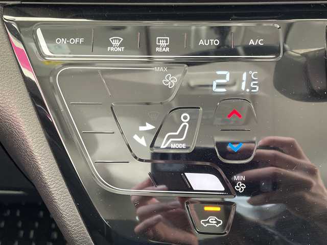 日産 ルークス HWS X プロパイロットED 埼玉県 2020(令2)年 2.1万km パープルⅡ エマージェンシーブレーキ /プロパイロット /純正9インチメモリナビ/　　CD/DVD/BT/フルセグ /アラウンドビューモニター /両側パワースライドドア /LEDオートライト /純正14インチアルミホイール /ステアリングスイッチ /純正ETC/禁煙車